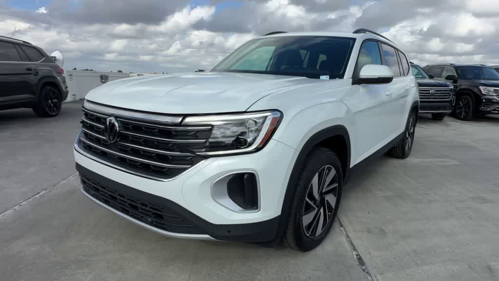Thumbnail: 2024 Volkswagen Atlas - 4