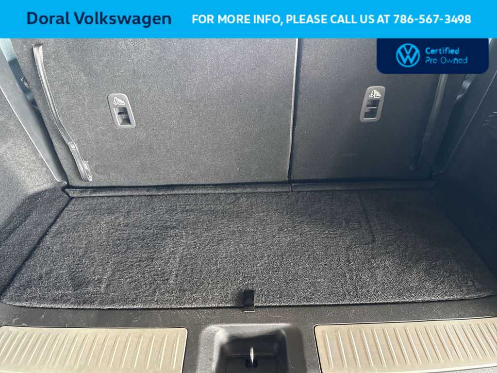 Thumbnail: 2023 INFINITI QX60 - 25