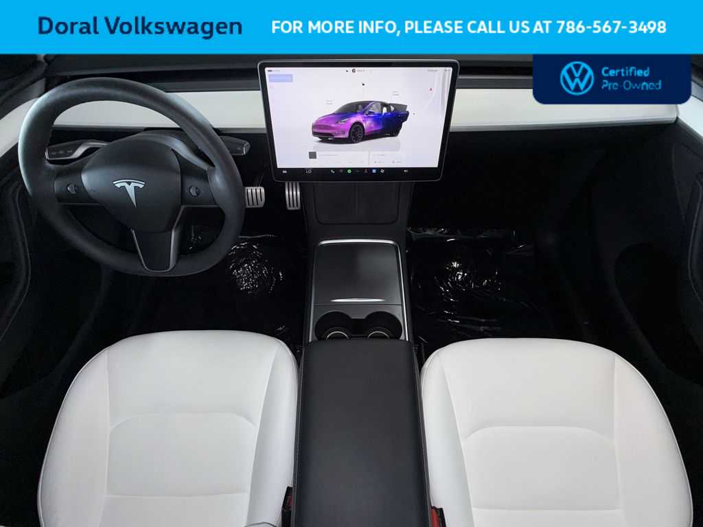 Thumbnail: 2025 Tesla Model Y - 24