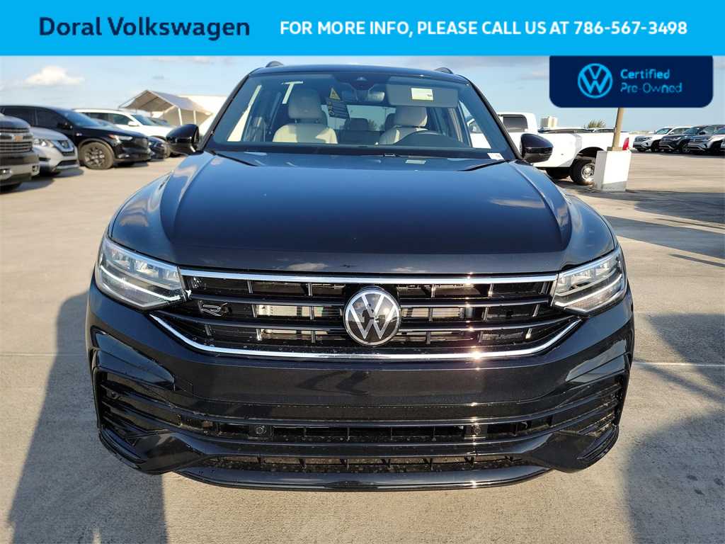 Thumbnail: 2023 Volkswagen Tiguan - 10