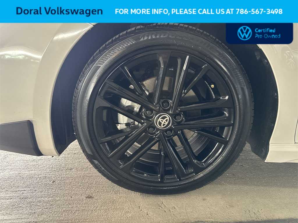 Thumbnail: 2025 Toyota Camry - 10