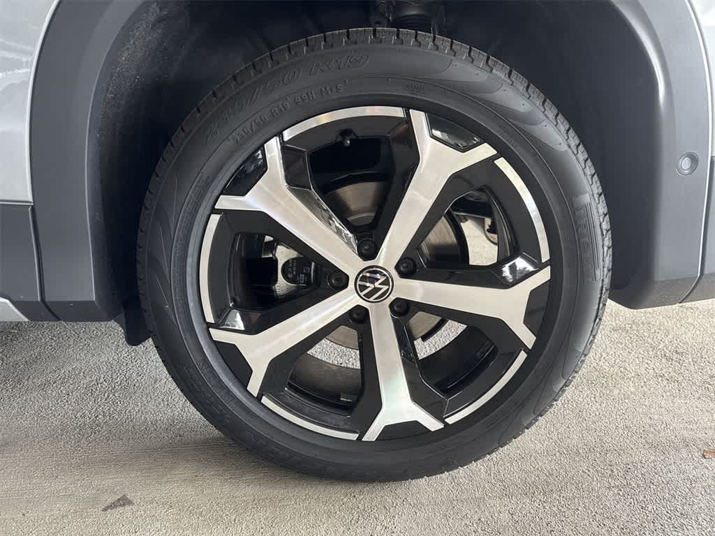 Thumbnail: 2026 Volkswagen Tiguan - 11