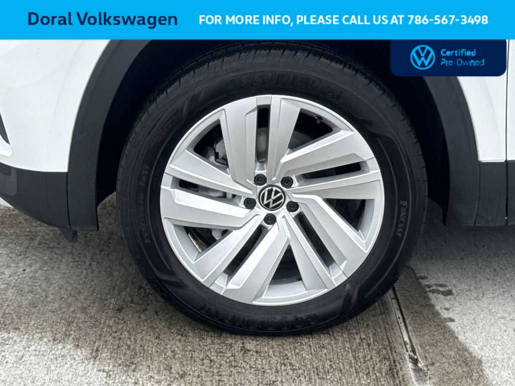 Thumbnail: 2023 Volkswagen Atlas - 11