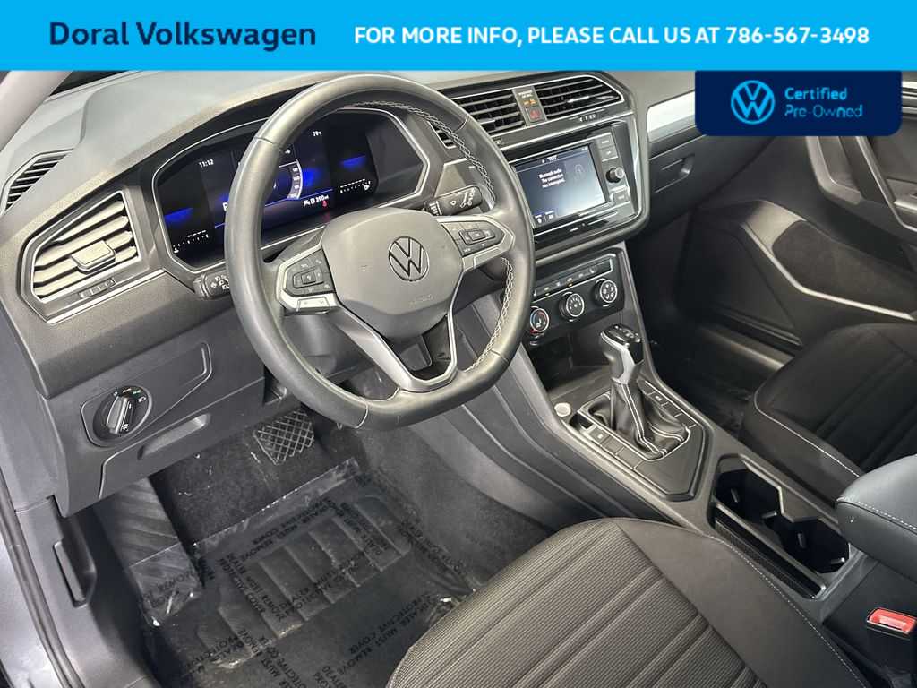 Thumbnail: 2024 Volkswagen Tiguan - 13