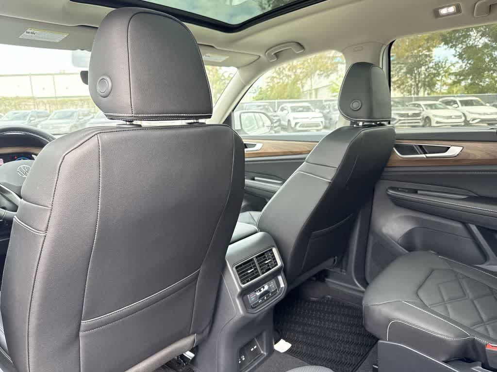 Thumbnail: 2026 Volkswagen Atlas - 23