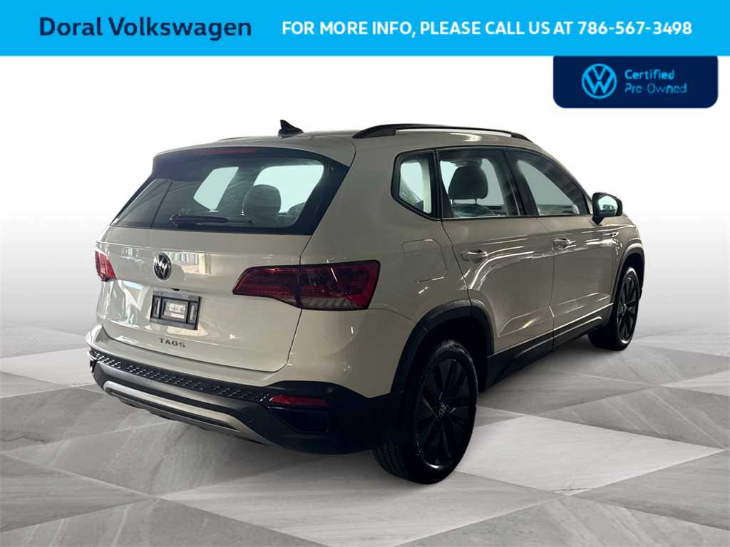 Thumbnail: 2023 Volkswagen Taos - 8