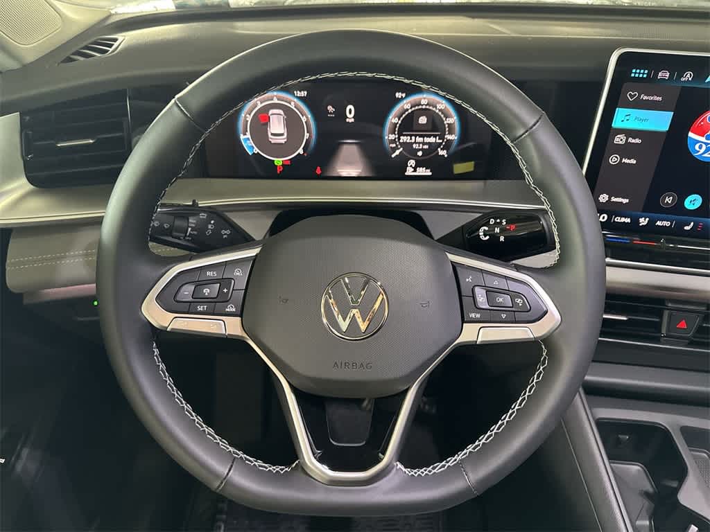 Thumbnail: 2025 Volkswagen Tiguan - 15