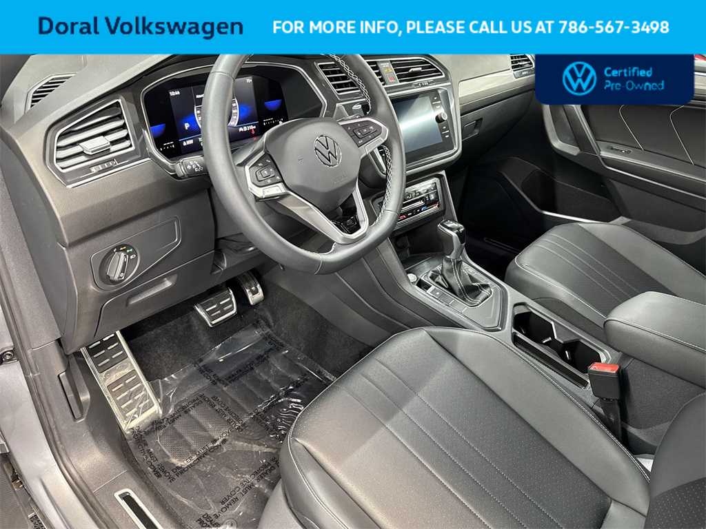 Thumbnail: 2023 Volkswagen Tiguan - 13