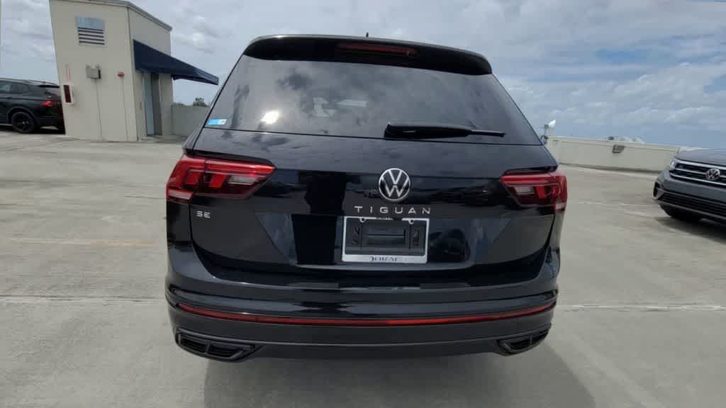 Thumbnail: 2023 Volkswagen Tiguan - 8
