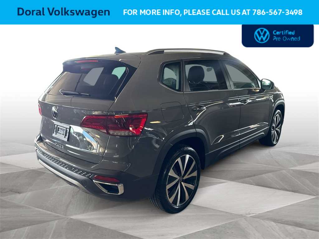 Thumbnail: 2023 Volkswagen Taos - 8