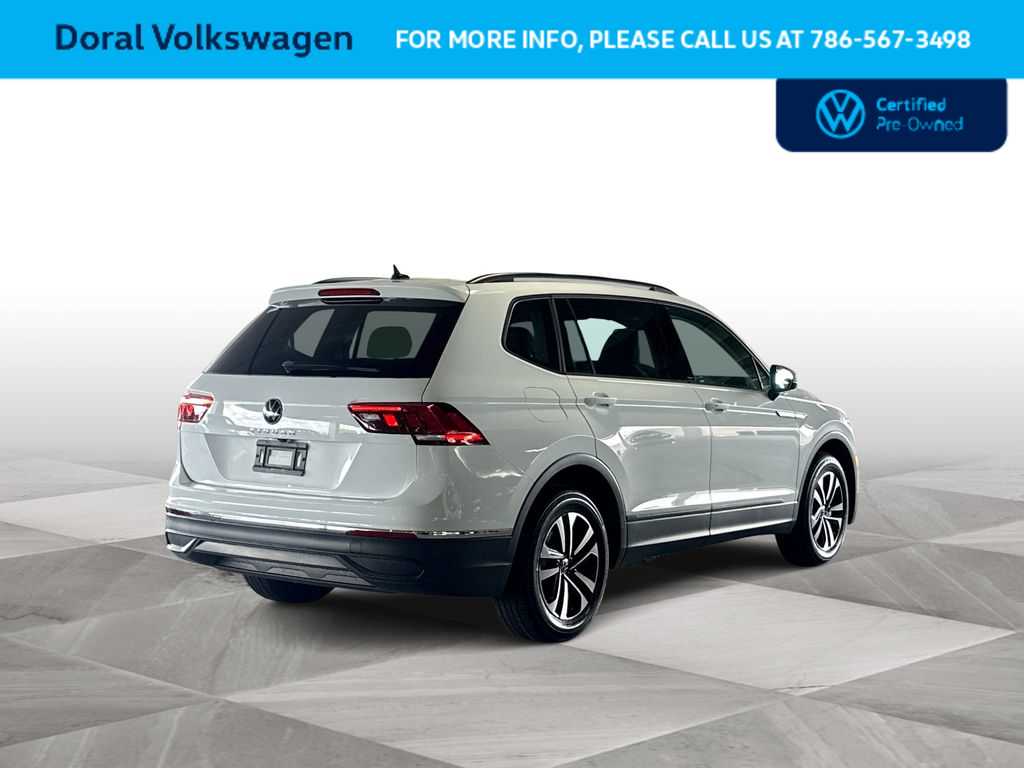 Thumbnail: 2023 Volkswagen Tiguan - 8
