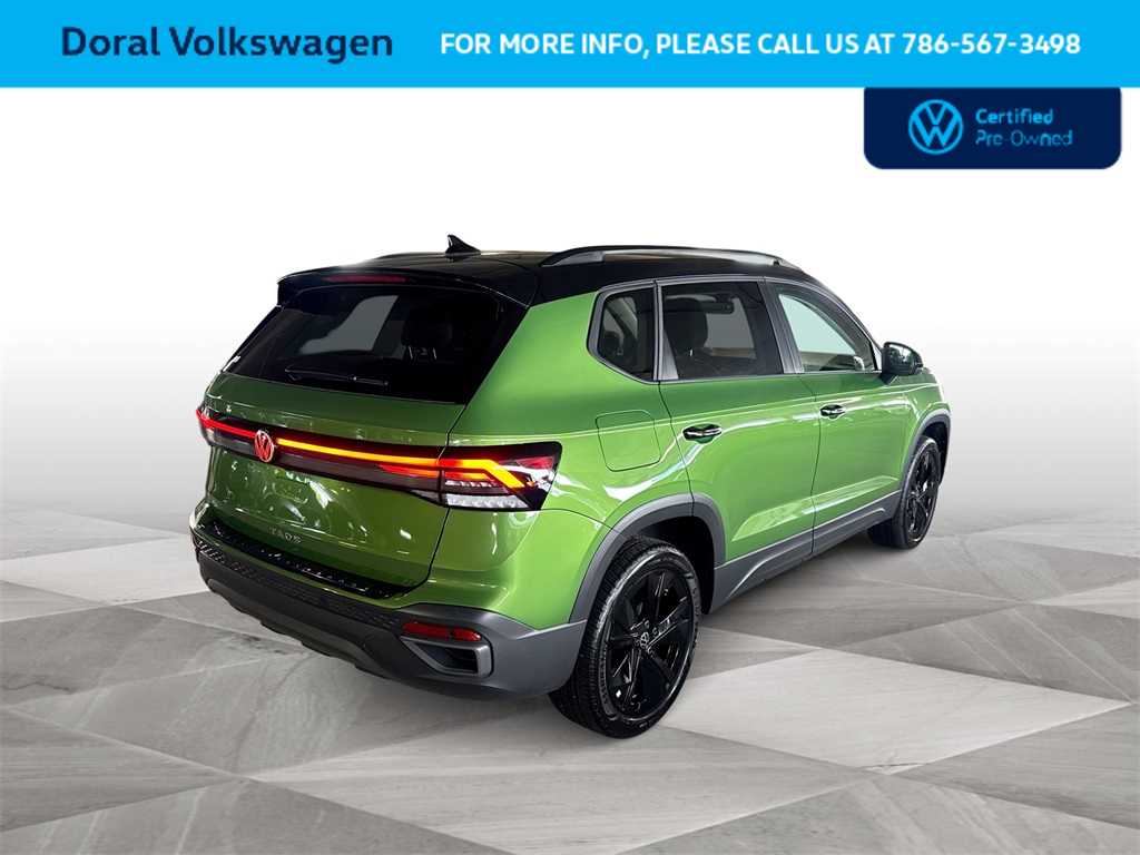 Thumbnail: 2025 Volkswagen Taos - 8