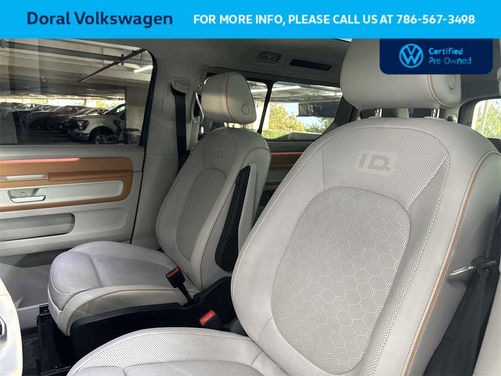 Thumbnail: 2025 Volkswagen ID.Buzz - 14
