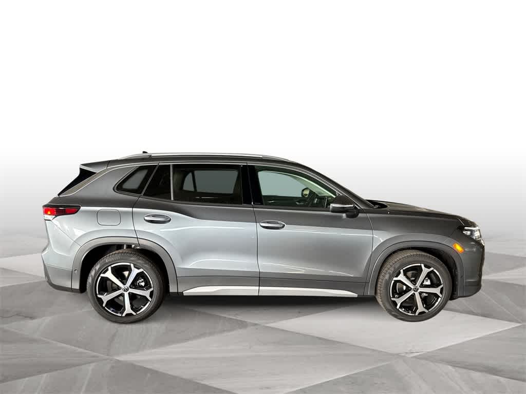 Thumbnail: 2026 Volkswagen Tiguan - 9