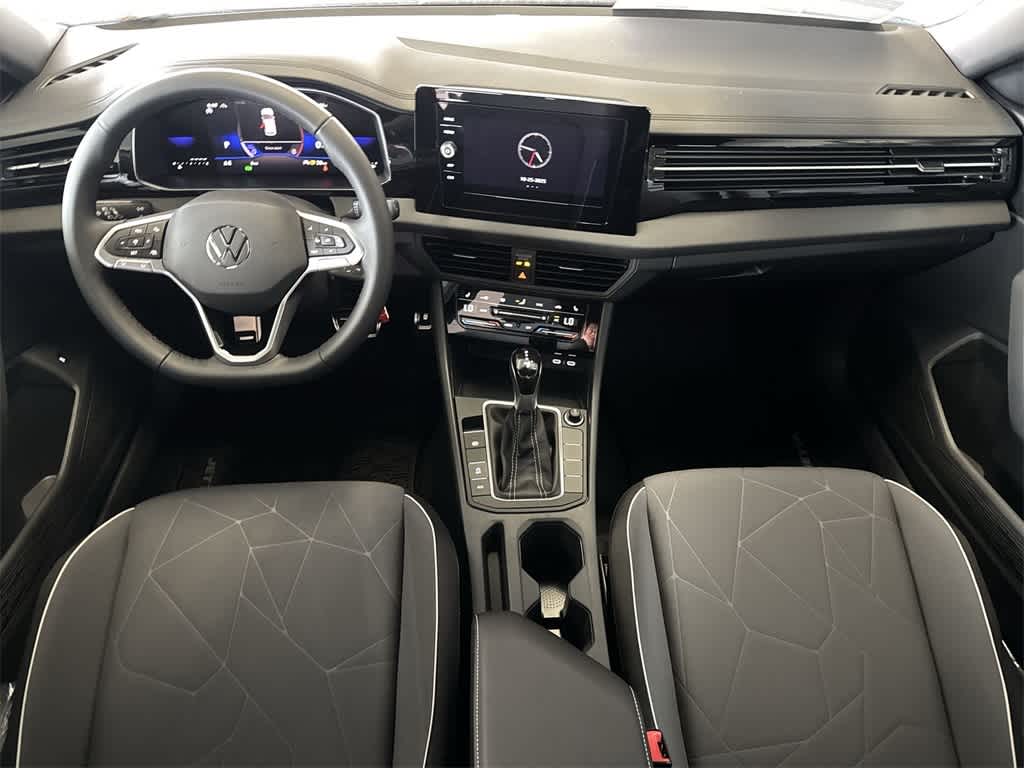 Thumbnail: 2026 Volkswagen Jetta - 24