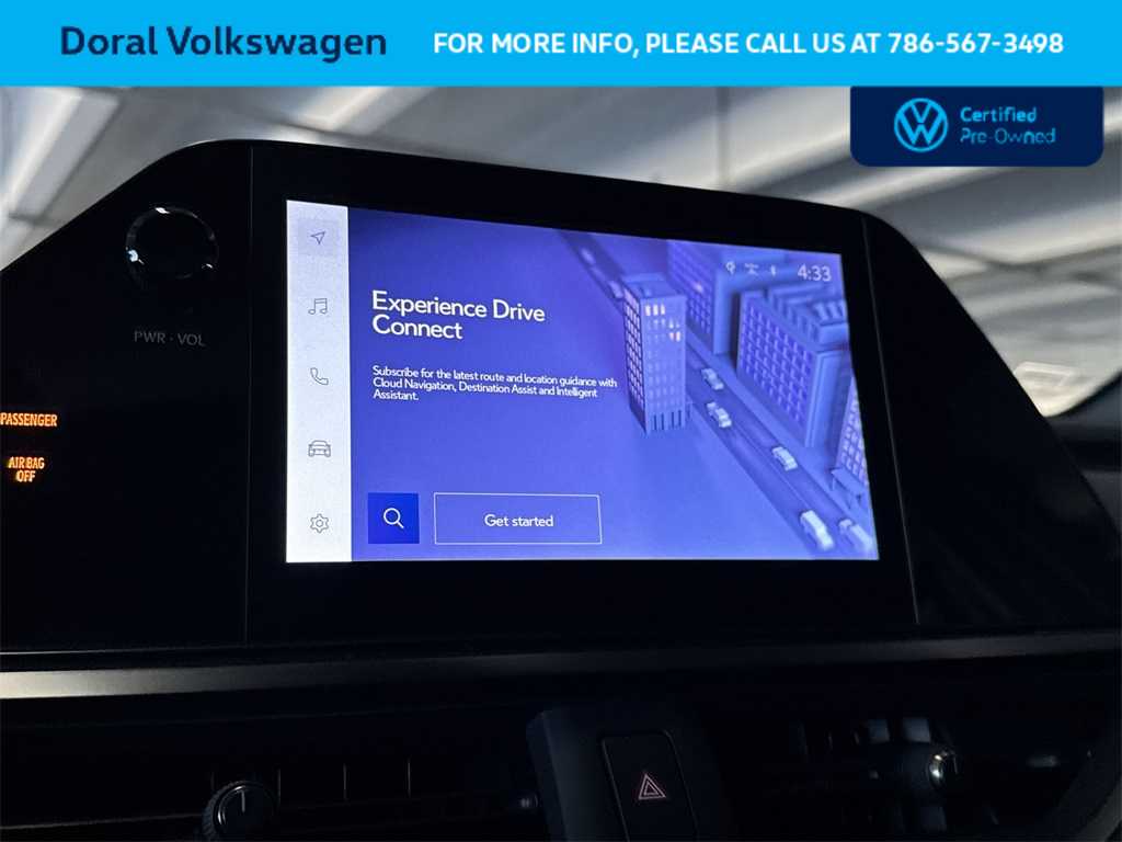 Thumbnail: 2024 Lexus UX - 18