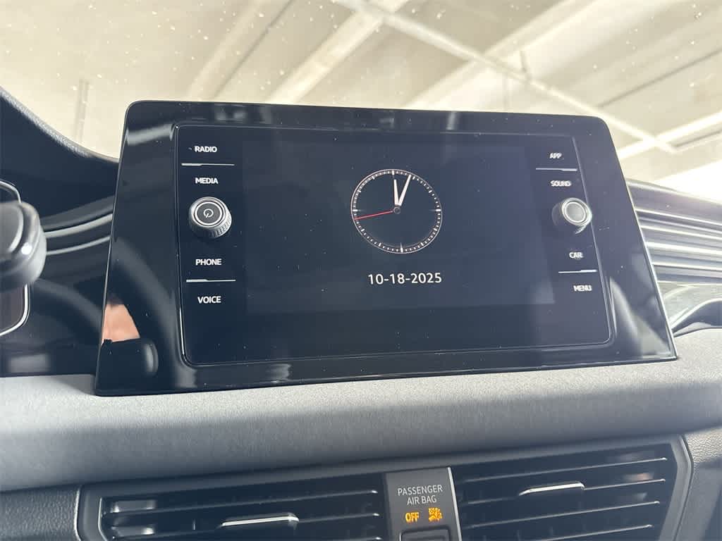 Thumbnail: 2025 Volkswagen Jetta - 18