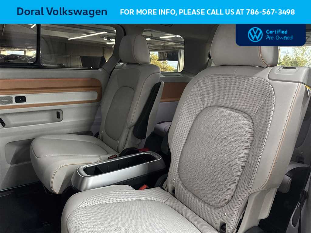 Thumbnail: 2025 Volkswagen ID.Buzz - 22