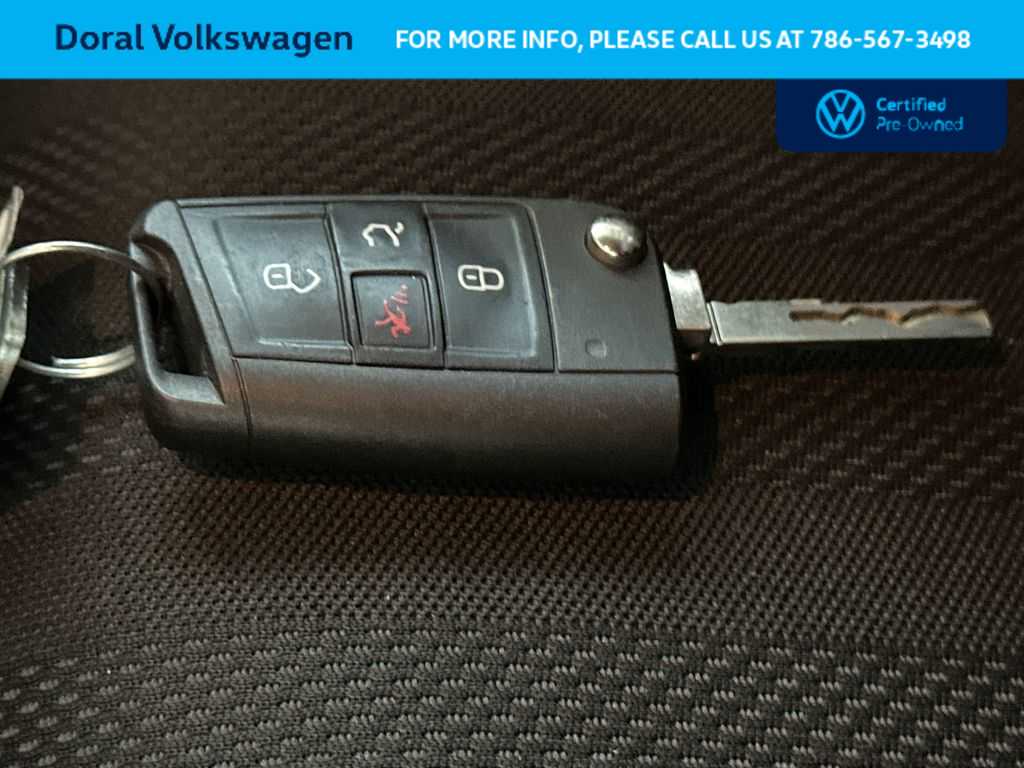 Thumbnail: 2023 Volkswagen Jetta - 27