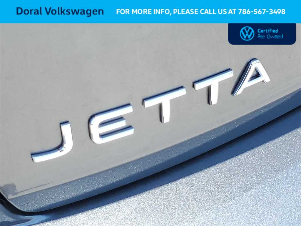 Thumbnail: 2023 Volkswagen Jetta - 14