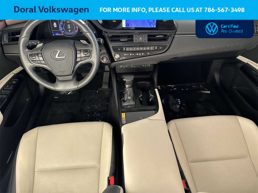 Thumbnail: 2025 Lexus ES - 24