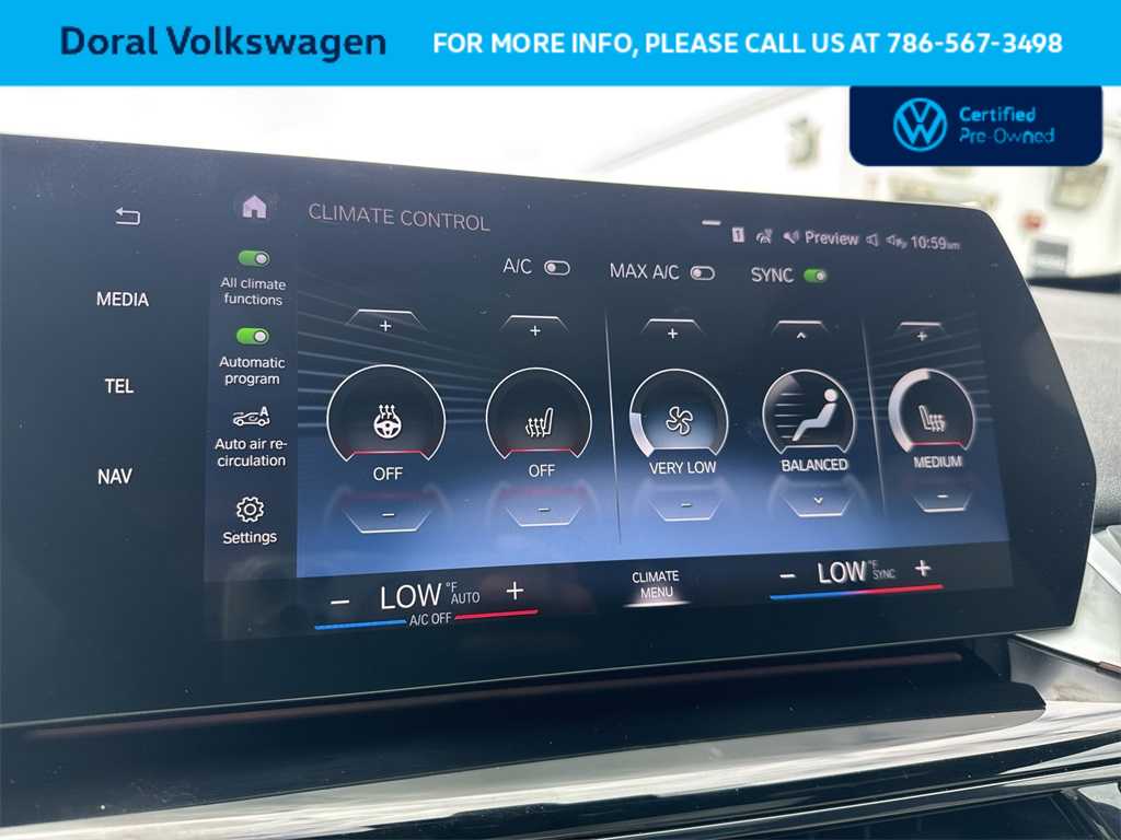 Thumbnail: 2023 BMW X1 - 20