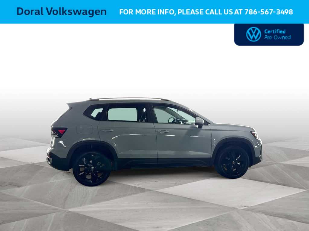 Thumbnail: 2025 Volkswagen Taos - 9