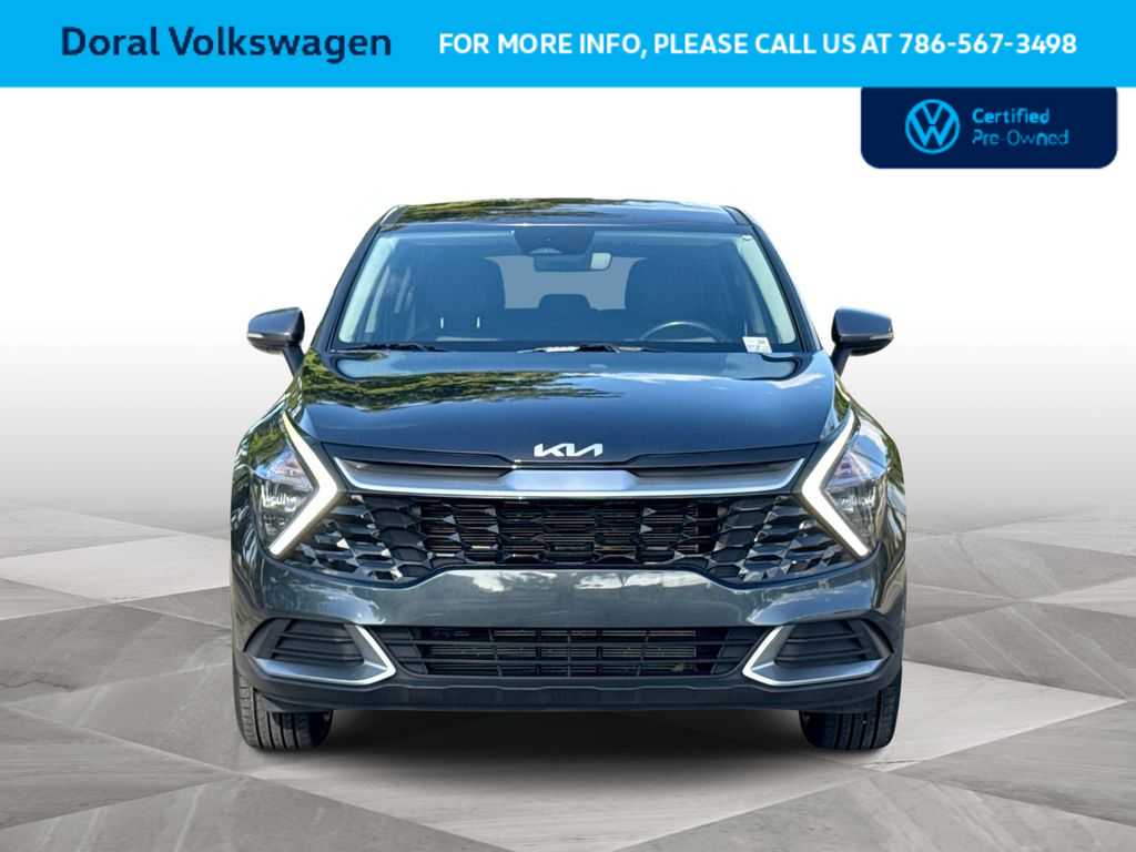 Thumbnail: 2023 Kia Sportage - 3