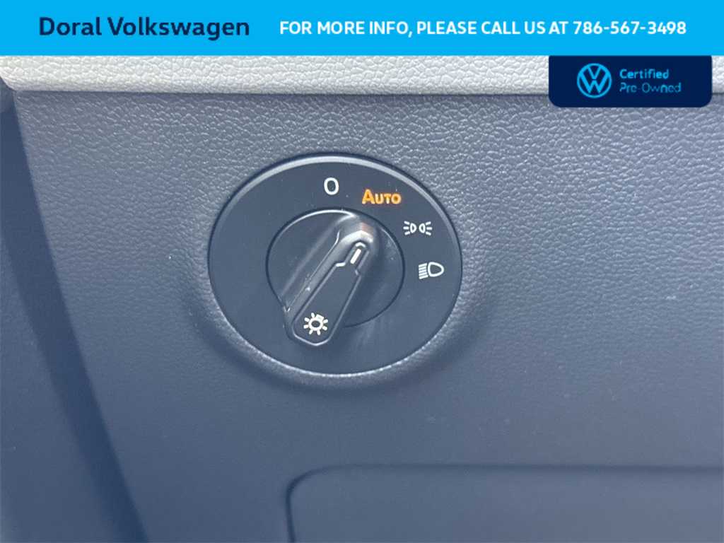 Thumbnail: 2023 Volkswagen Taos - 18