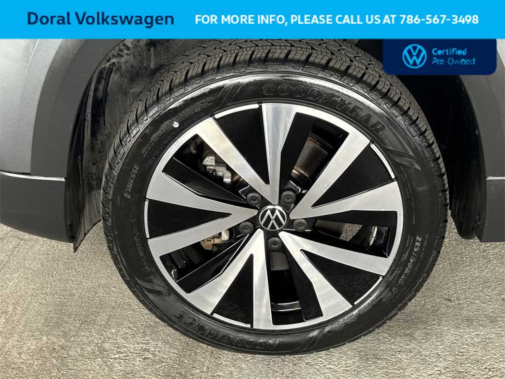 Thumbnail: 2022 Volkswagen Taos - 11