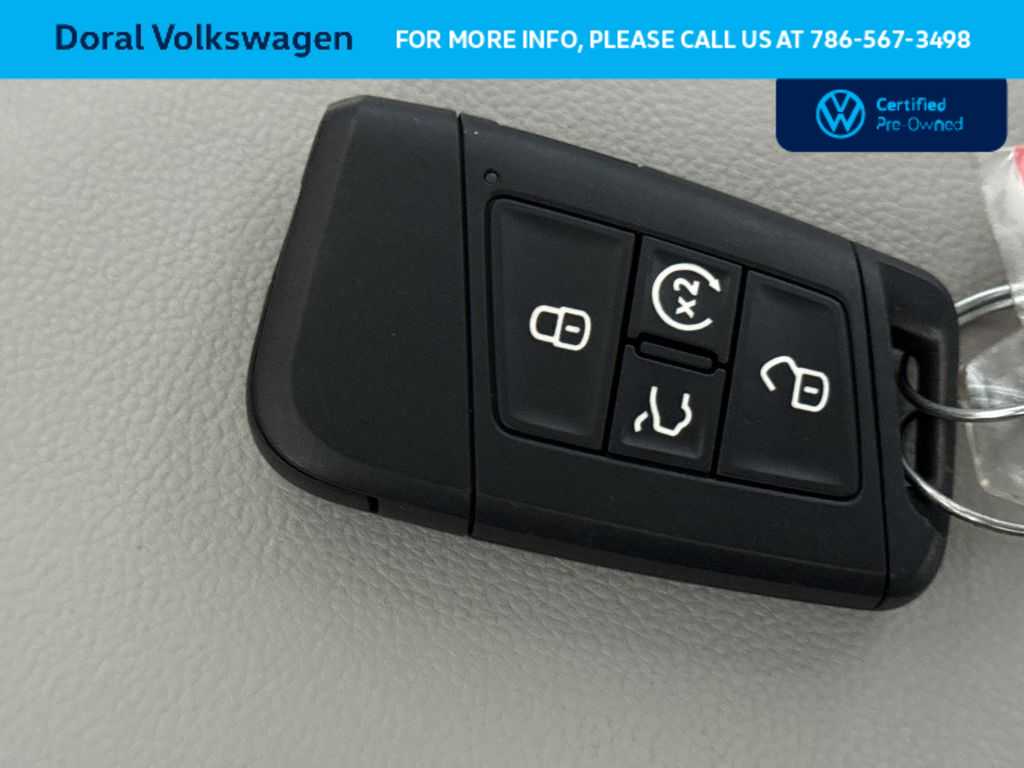 Thumbnail: 2024 Volkswagen Jetta - 28