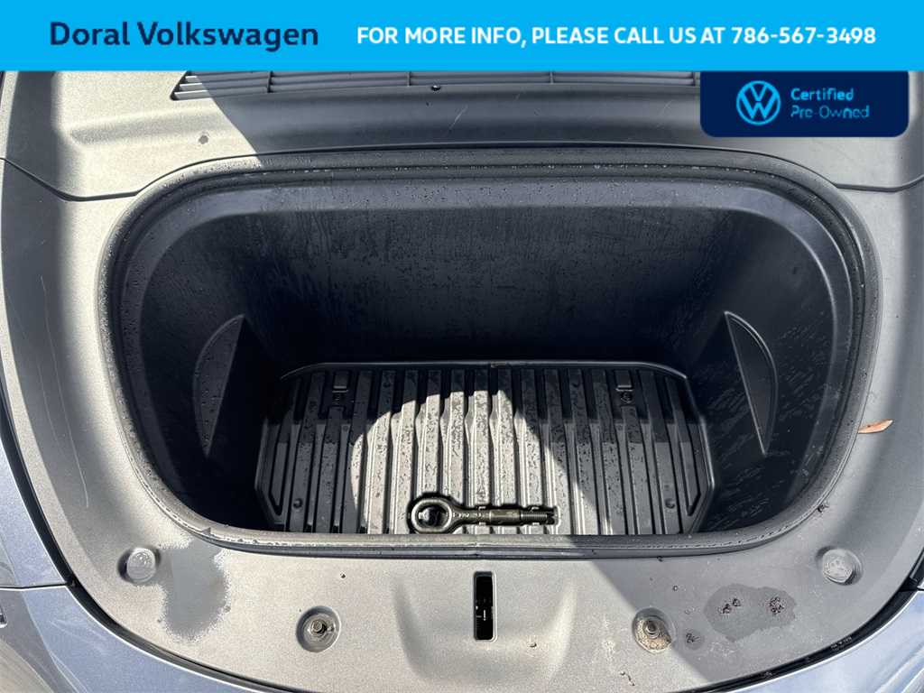 Thumbnail: 2022 Tesla Model Y - 12