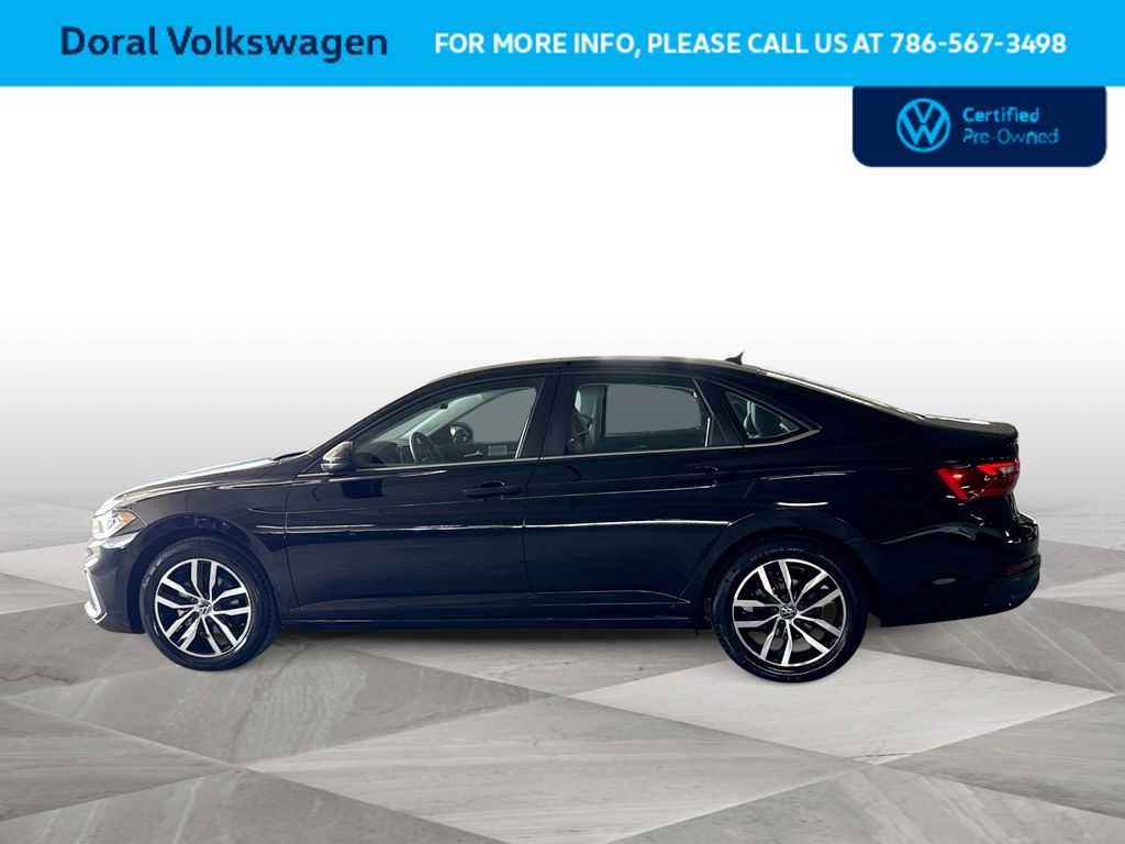 Thumbnail: 2025 Volkswagen Jetta - 5