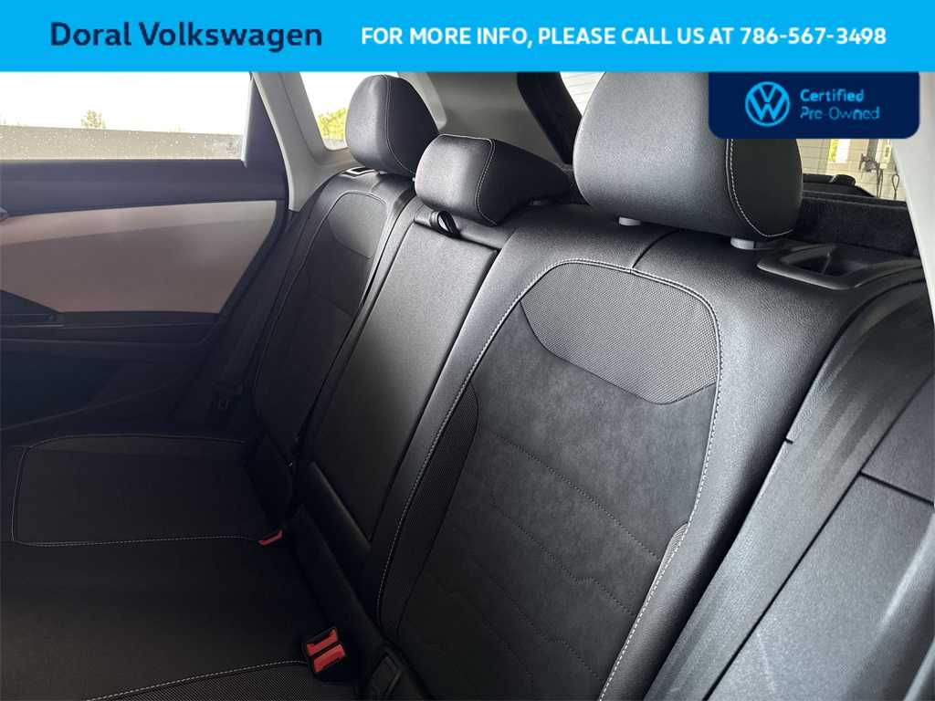 Thumbnail: 2025 Volkswagen Taos - 22