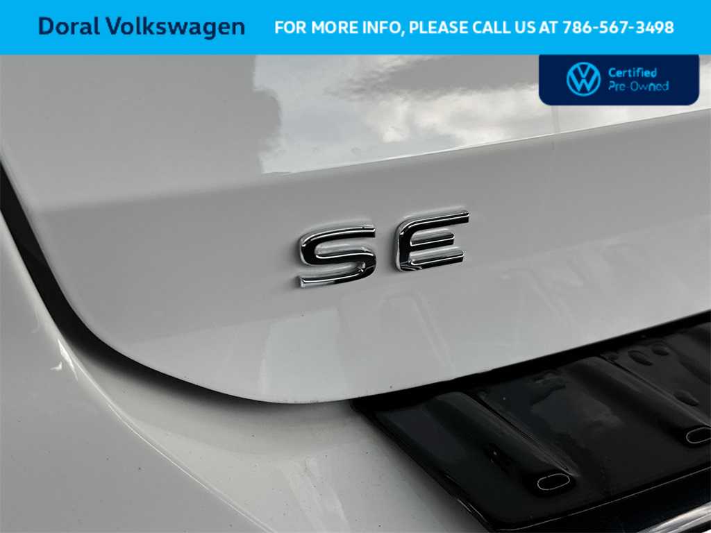 Thumbnail: 2025 Volkswagen Taos - 11