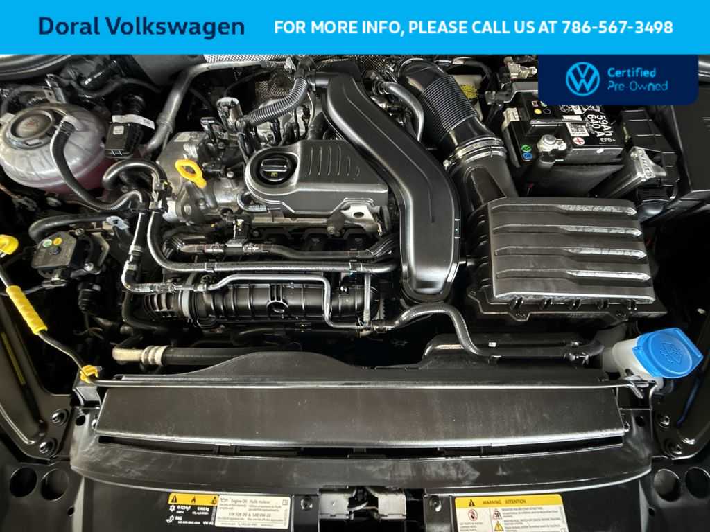 Thumbnail: 2025 Volkswagen Jetta - 12