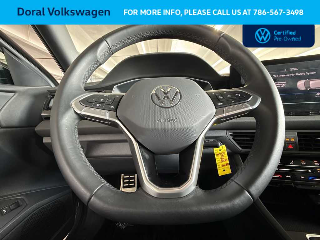Thumbnail: 2025 Volkswagen Jetta - 15