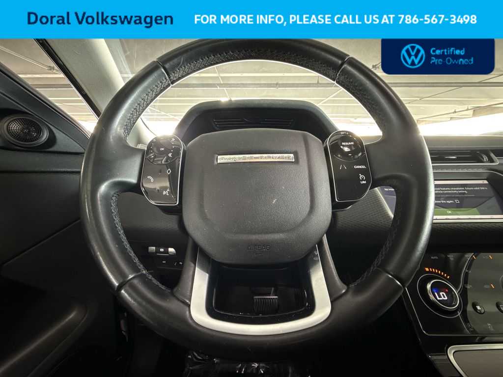 Thumbnail: 2020 Land Rover Range Rover Evoque - 15