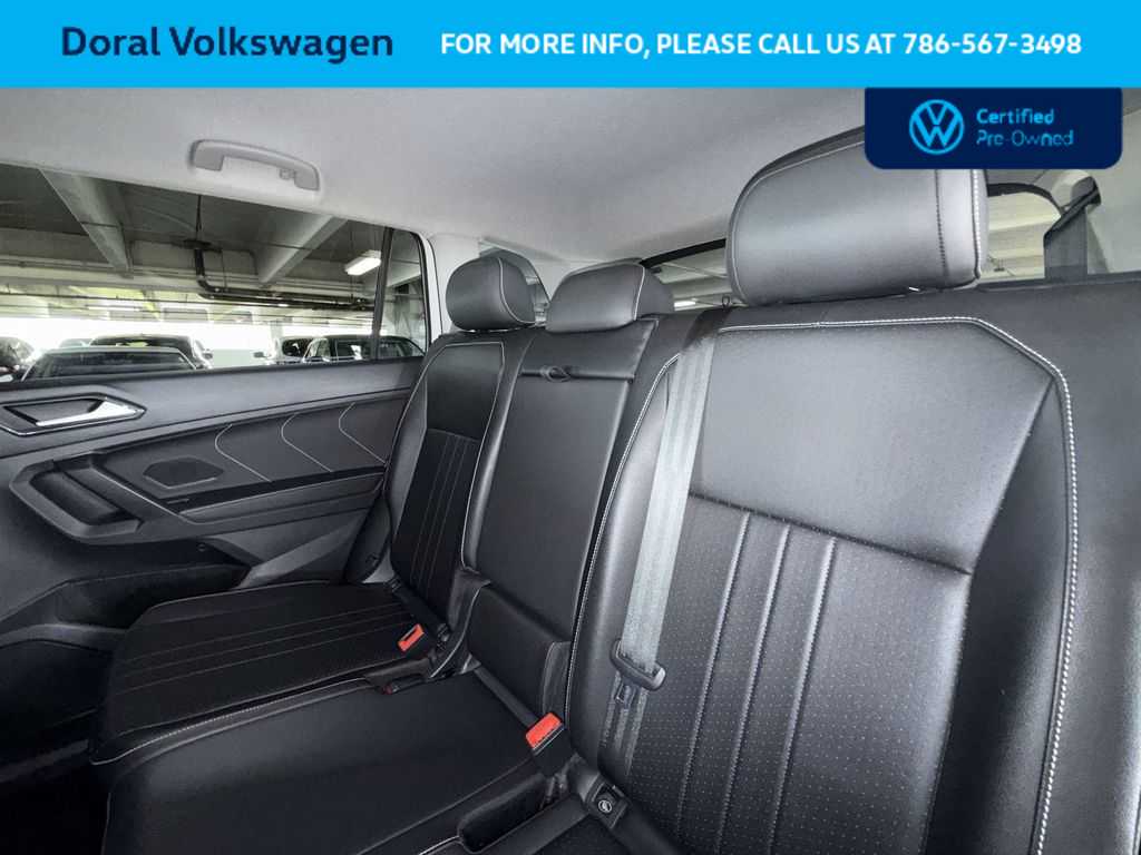 Thumbnail: 2023 Volkswagen Tiguan - 22