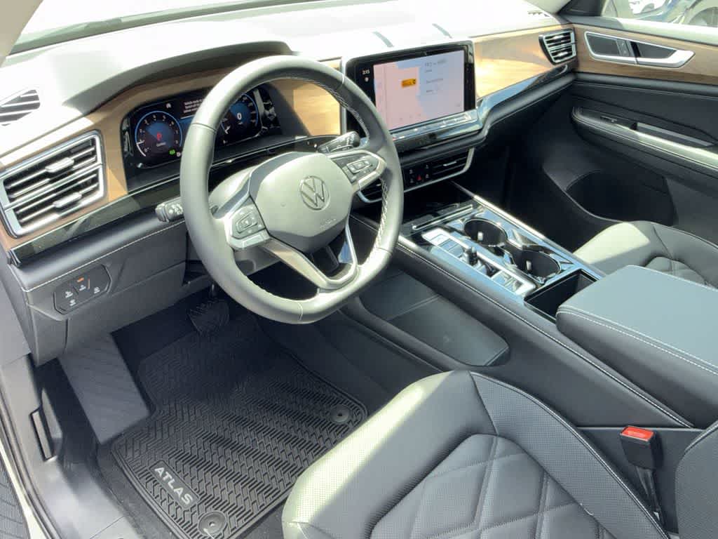 Thumbnail: 2026 Volkswagen Atlas - 13