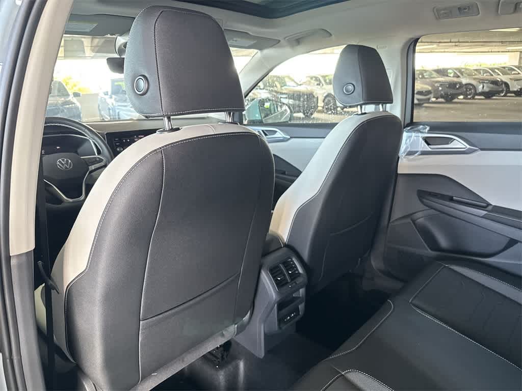 Thumbnail: 2026 Volkswagen Taos - 23