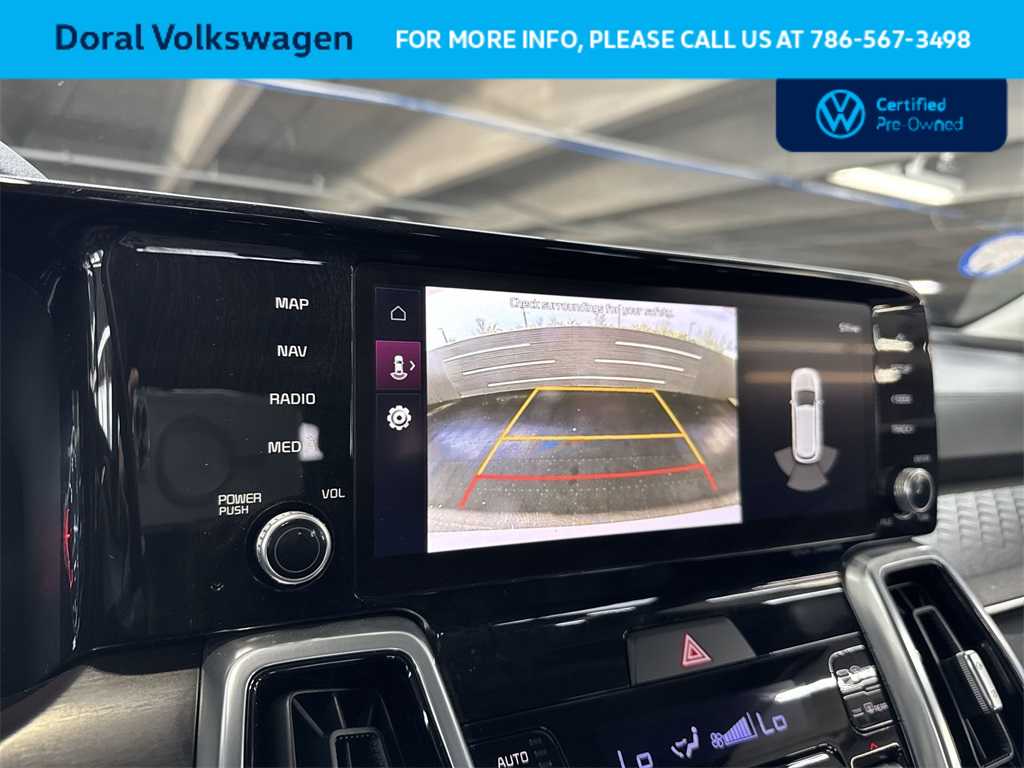 Thumbnail: 2023 Kia Sorento - 19