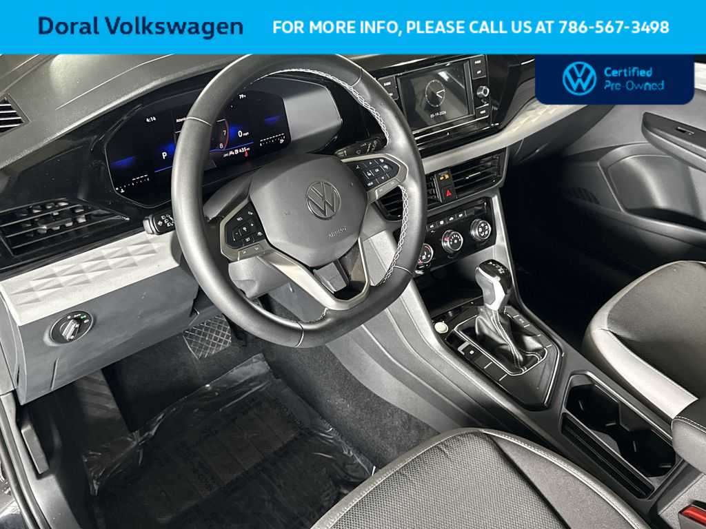 Thumbnail: 2024 Volkswagen Taos - 13