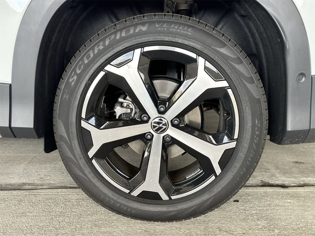 Thumbnail: 2026 Volkswagen Tiguan - 11