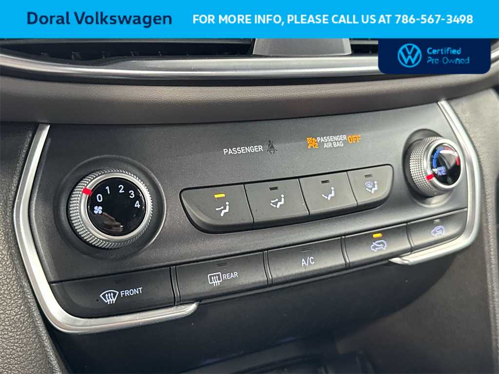 Thumbnail: 2020 Hyundai Santa Fe - 20