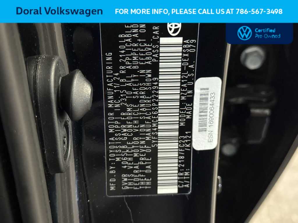 Thumbnail: 2025 Toyota Corolla - 29