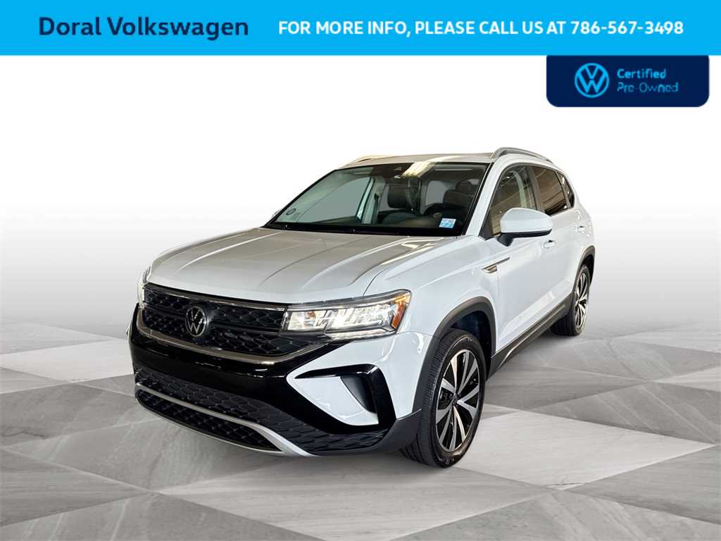 Thumbnail: 2022 Volkswagen Taos - 4