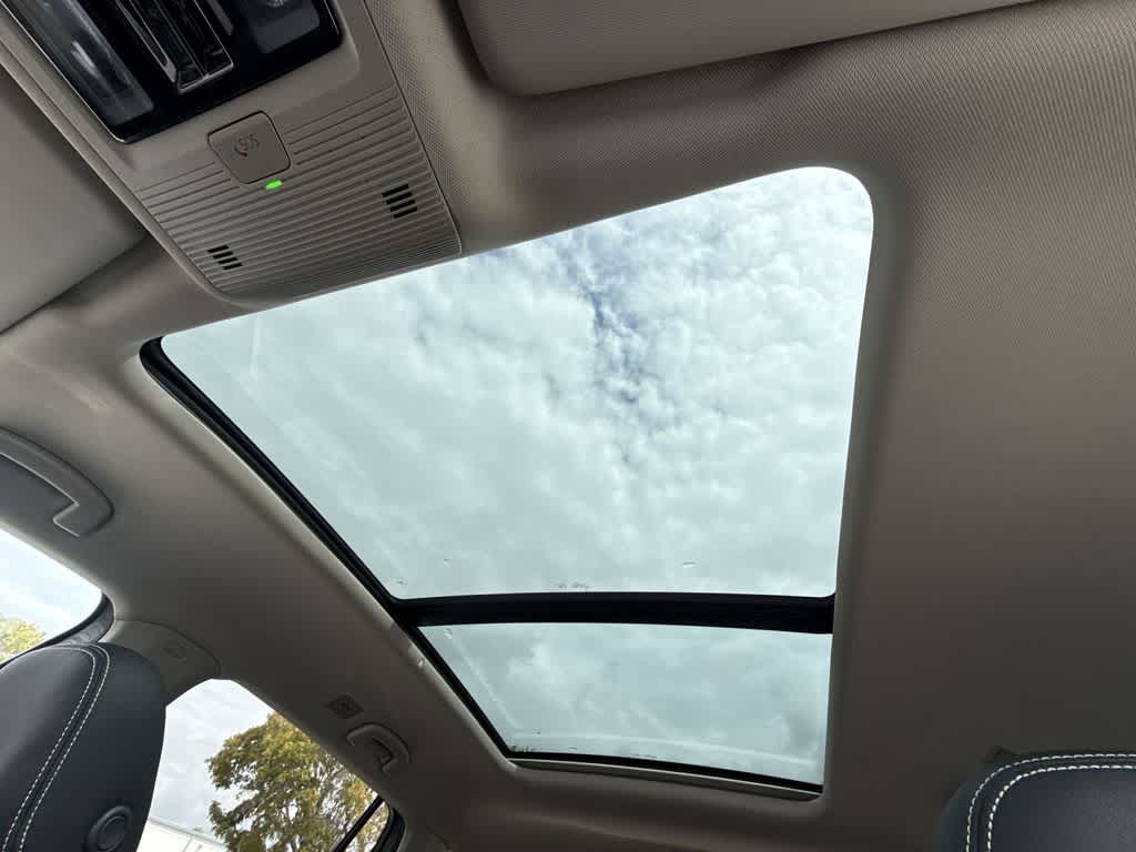 Thumbnail: 2026 Volkswagen Atlas - 17