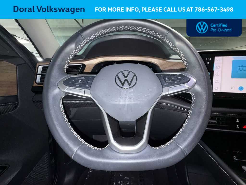 Thumbnail: 2024 Volkswagen Atlas - 15