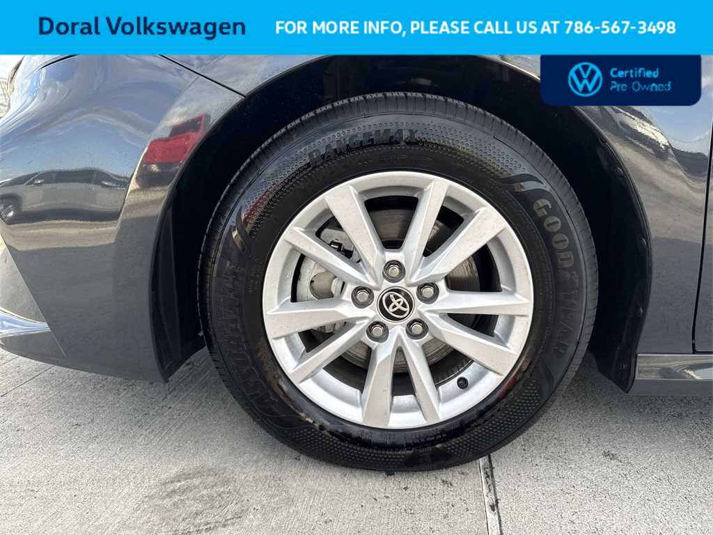 Thumbnail: 2025 Toyota Camry - 10